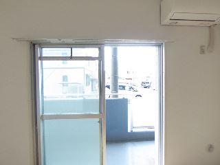 コーポアツミ