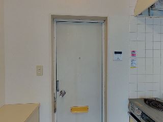 タウンコート志津203号室