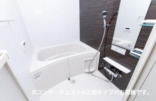 ＧＲＡＣＥ（グラース） 303の写真
