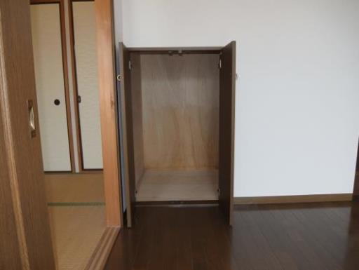 リバーサイド五番館 101の写真