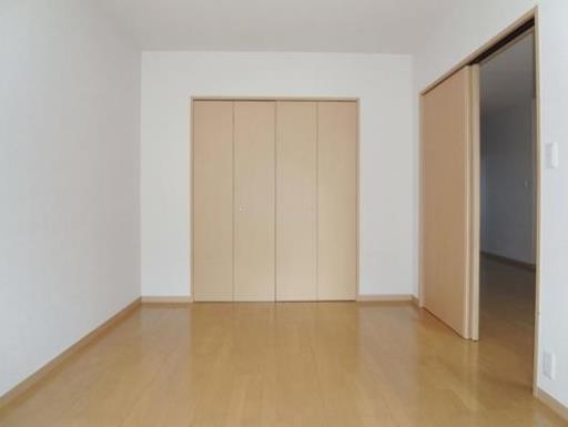 プラートフジ参番館 202の写真