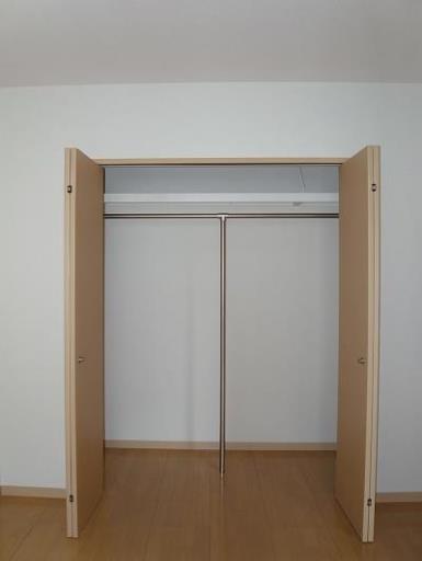 プラートフジ参番館 202の写真
