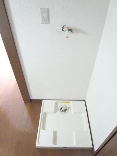 エクセルシオール芝山 202の写真