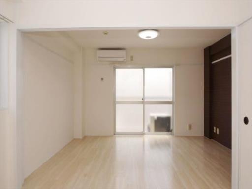 山和マンション 402の写真