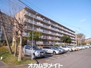 村上団地２街区３８号棟 502