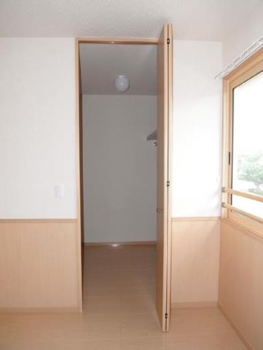 クレストスクエアＤ 105の写真