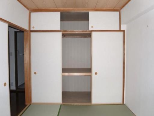 アイングレース八千代 905の写真