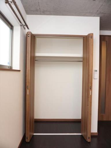 Ｂｒｉｌｌｉａｎｔ ＦＭ１ 301の写真