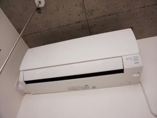 Ｂｒｉｌｌｉａｎｔ ＦＭ１ 301の写真