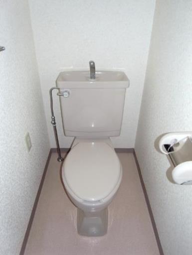 オーパス２１ 204の写真